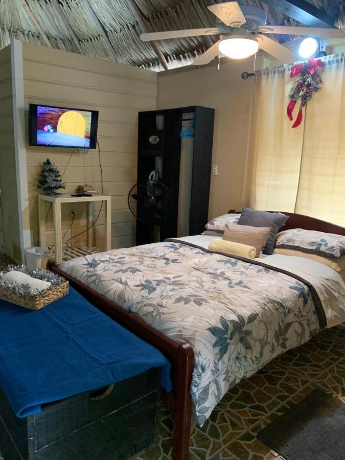 Placencia Heavens Gate Beach Bungalowsヴィラ エクステリア 写真